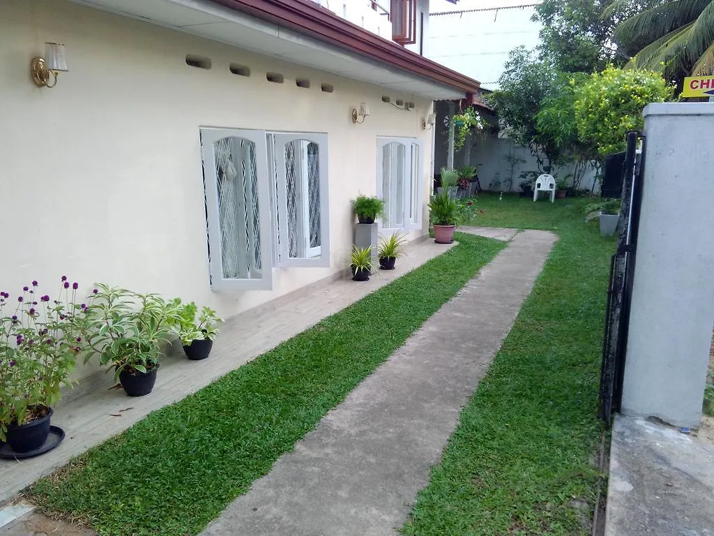 Chelli Homestay Negombo