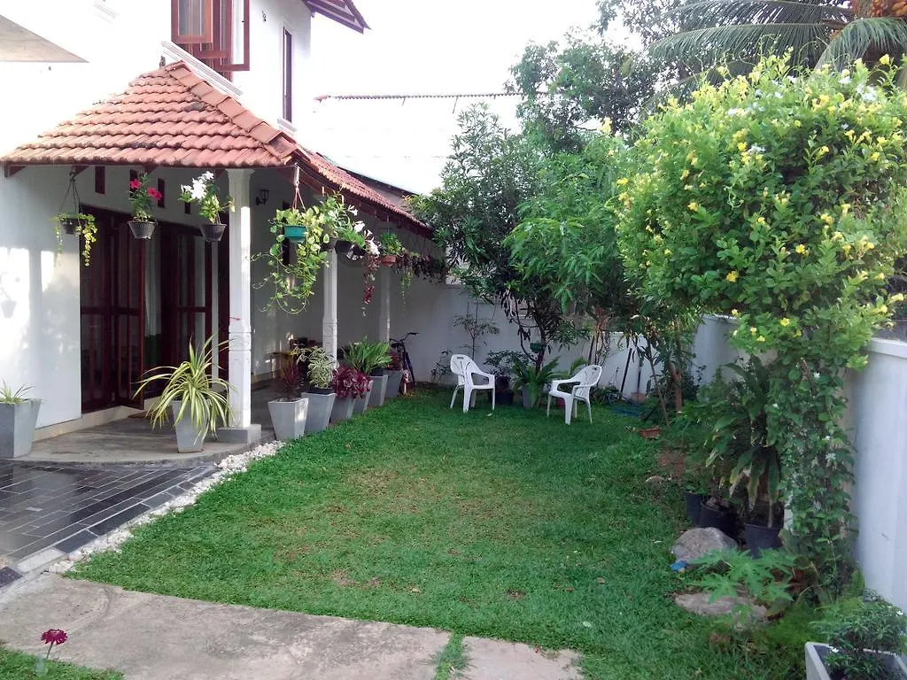 Chelli Homestay Negombo