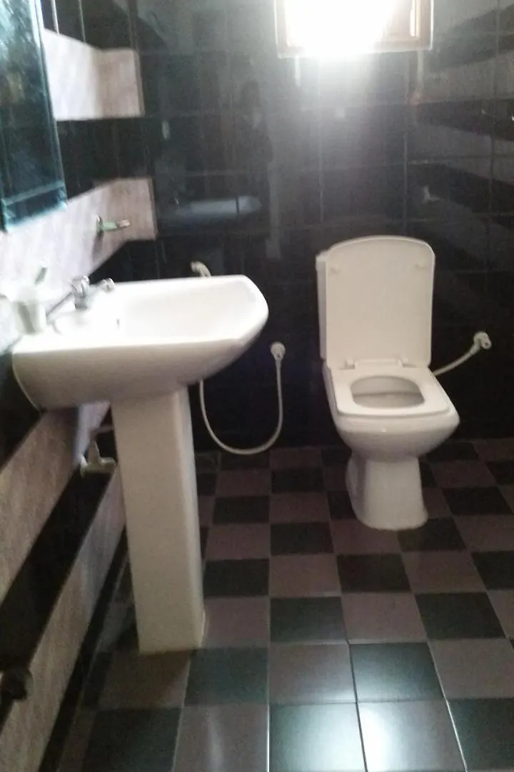 Chelli Homestay Negombo
