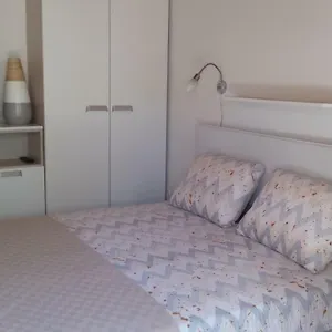 https://apartment-dinko-cres.primorje-gorskikotar.com